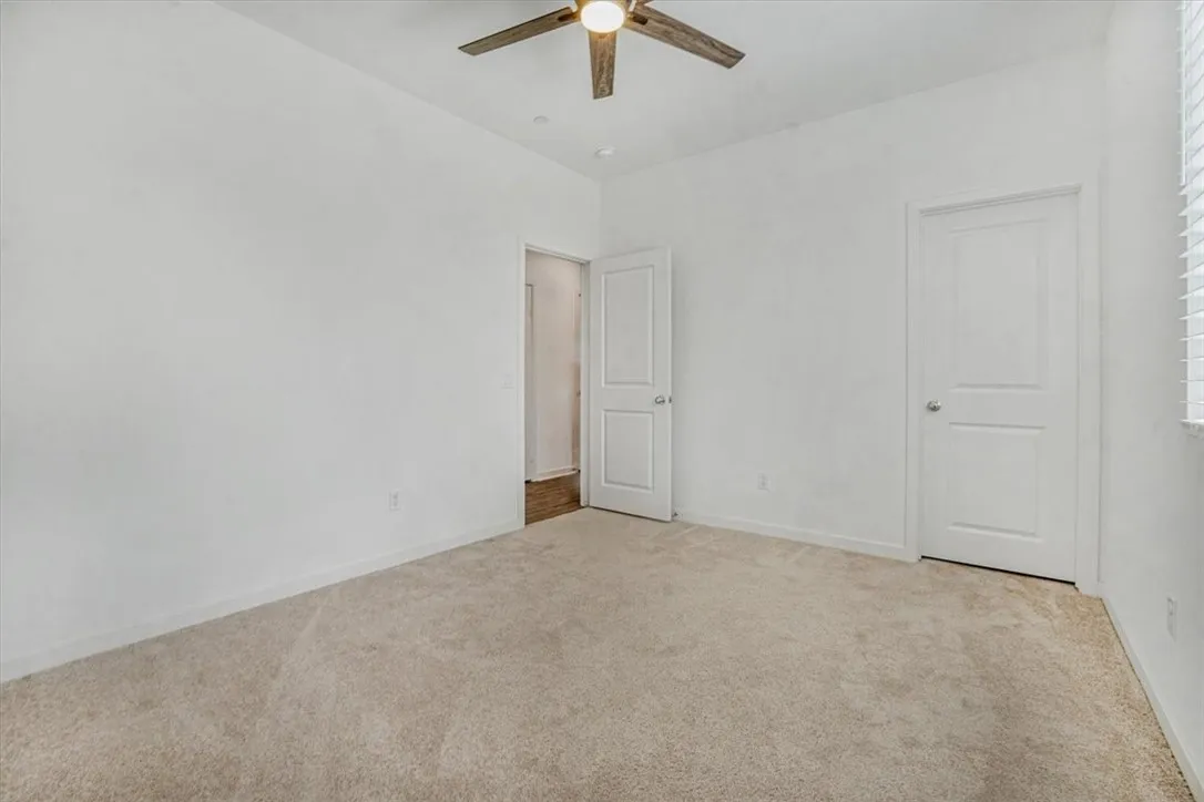 1246 Venice Avenue, Mentone, California 92359 home-pic-4