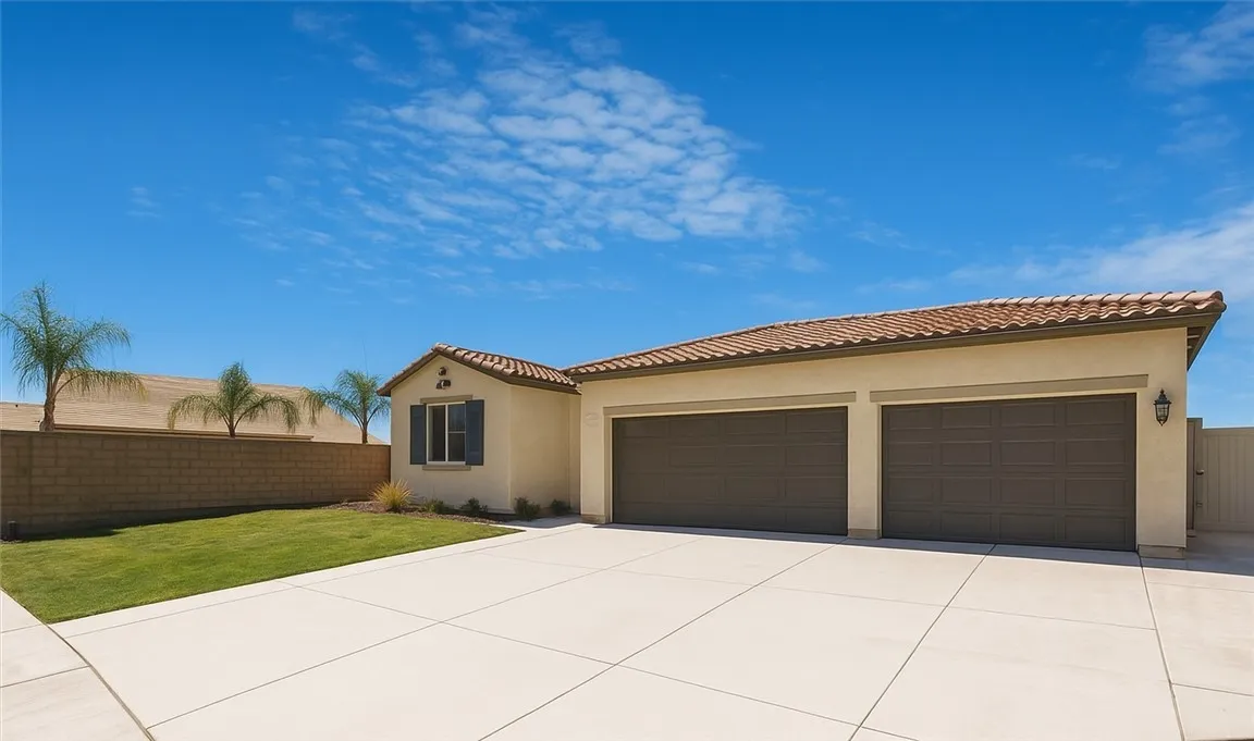 1246 Venice Avenue, Mentone, California 92359 home-pic-1