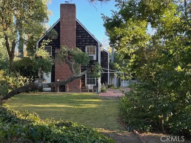 736 Burleigh Drive, Pasadena, California 91105