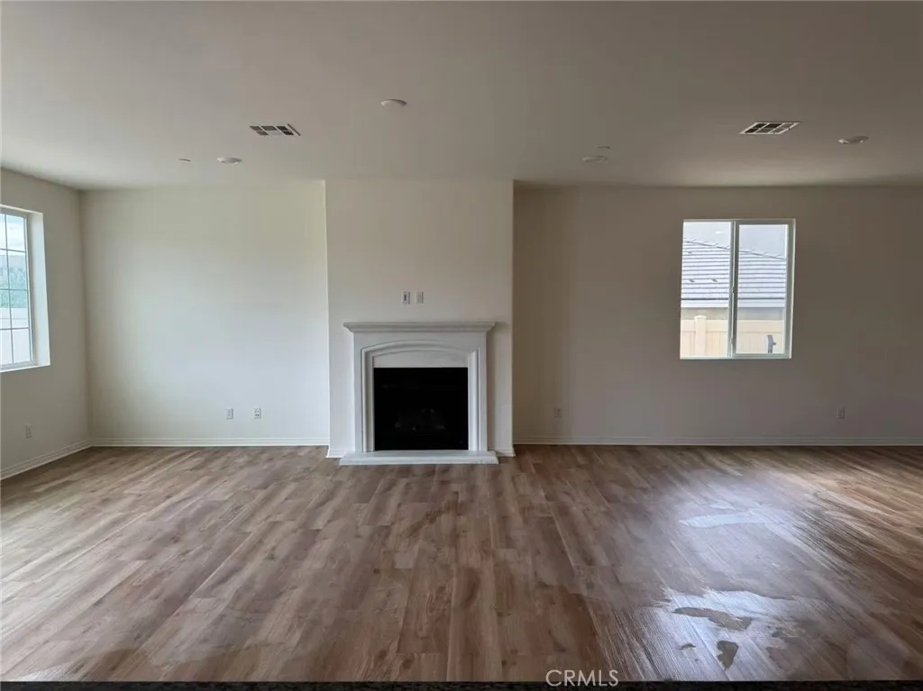 1031 Coriander Street, Calimesa, California 92320 home-pic-4