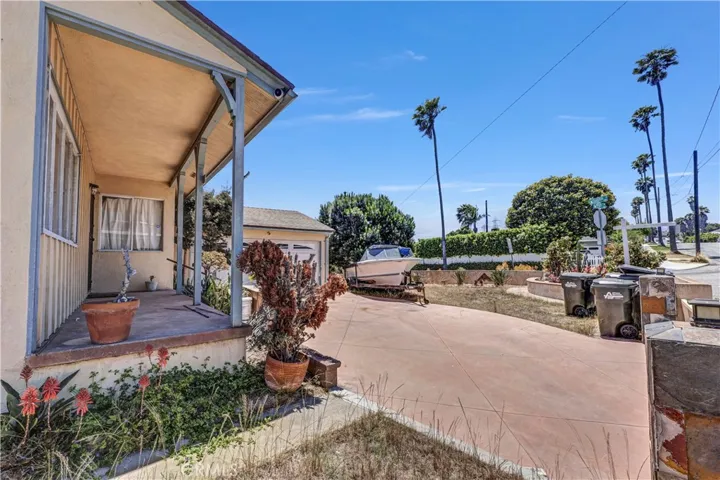 526 Cluster Lane, Redondo Beach, California 90278
