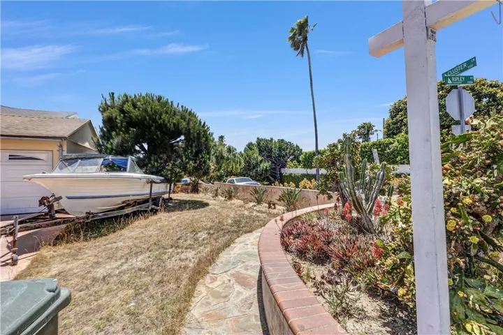 526 Cluster Lane, Redondo Beach, California 90278