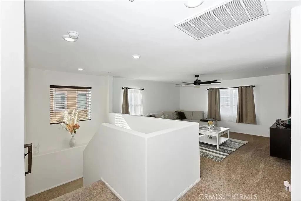 12465 Gramercy Lane, Victorville, California 92392 home-pic-24