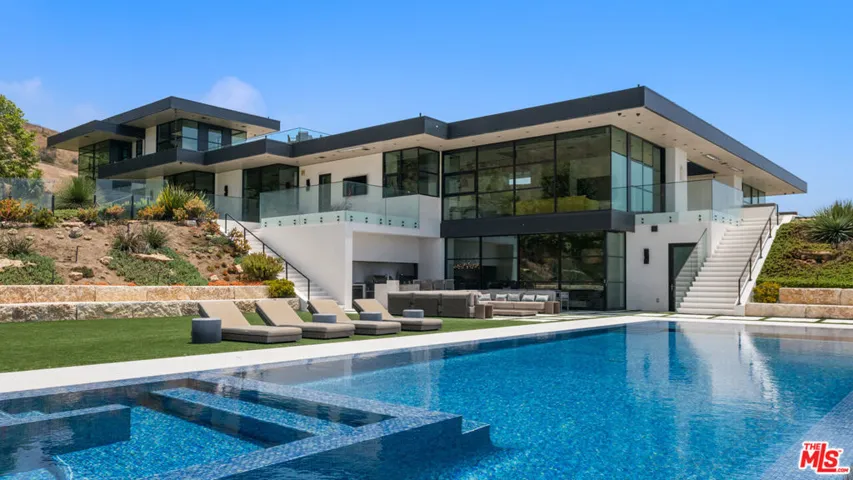 5012 Carbon Beach Terrace, Malibu, California 90265