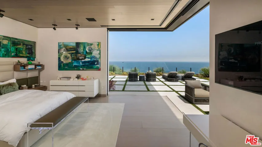 5012 Carbon Beach Terrace, Malibu, California 90265