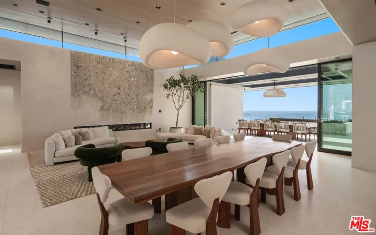 5012 Carbon Beach Terrace, Malibu, California 90265