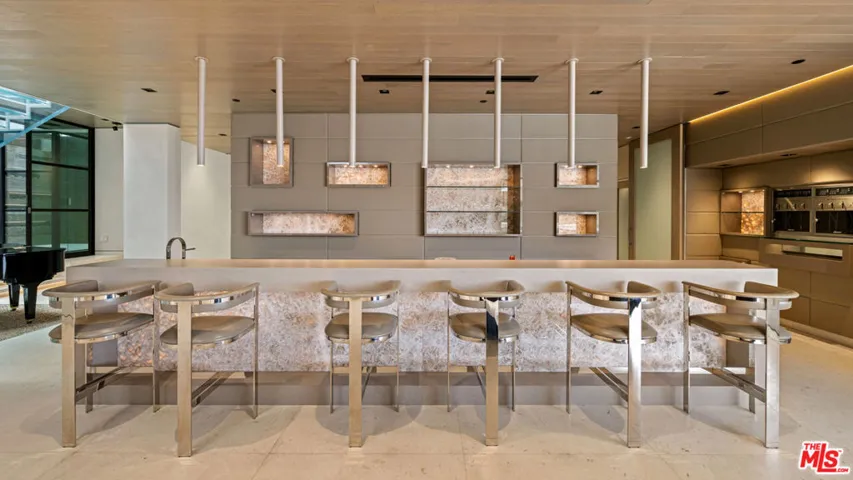 5012 Carbon Beach Terrace, Malibu, California 90265