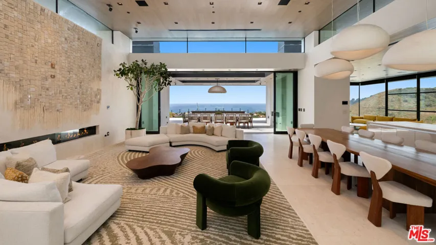 5012 Carbon Beach Terrace, Malibu, California 90265