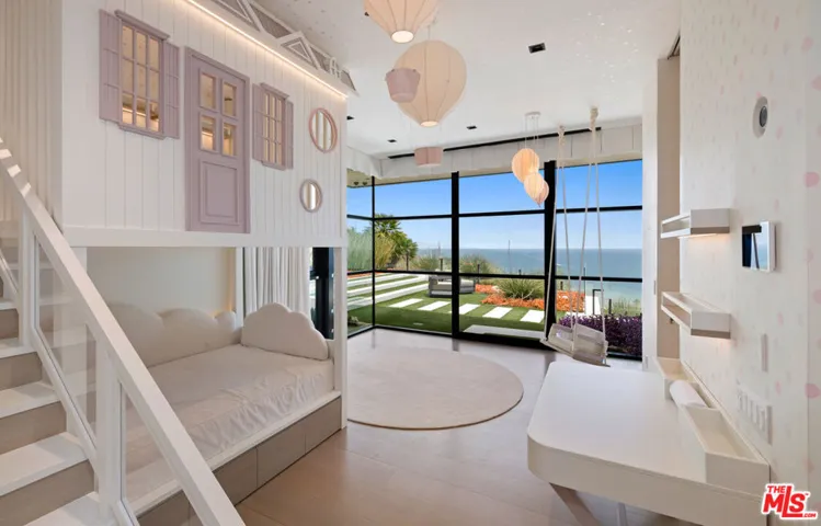 5012 Carbon Beach Terrace, Malibu, California 90265