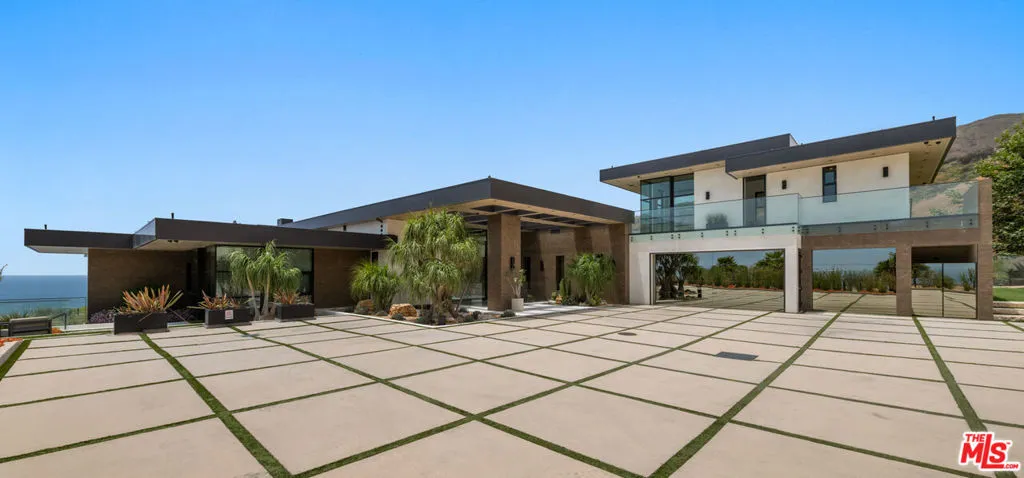 5012 Carbon Beach Terrace, Malibu, California 90265