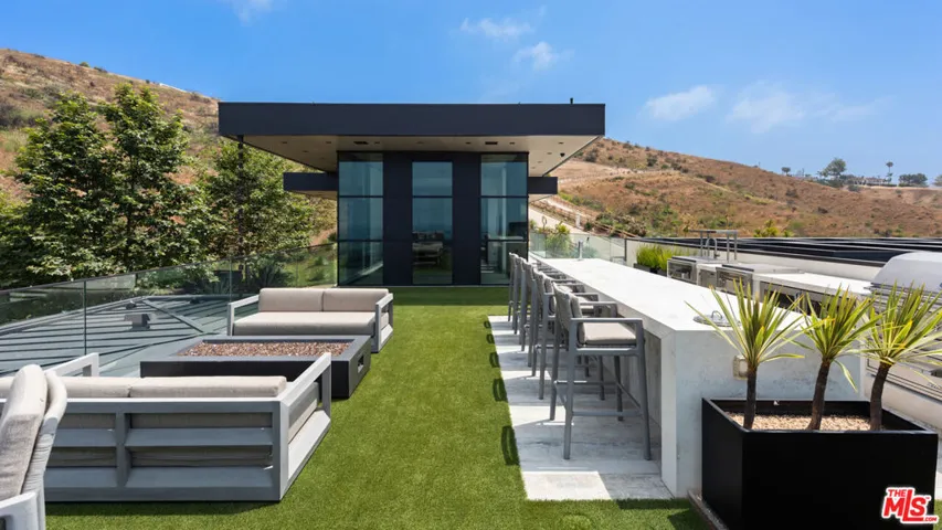 5012 Carbon Beach Terrace, Malibu, California 90265