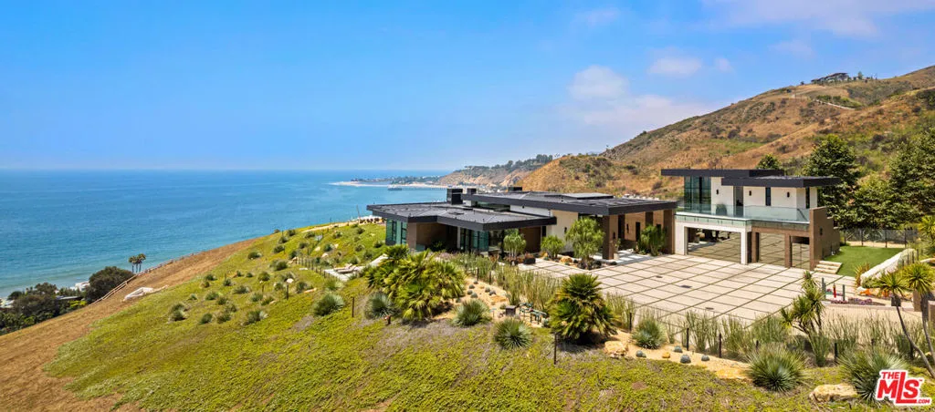 5012 Carbon Beach Terrace, Malibu, California 90265