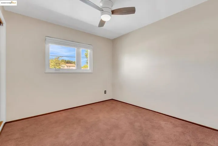 860 W. 17th St., Pittsburg, California 94565-3715