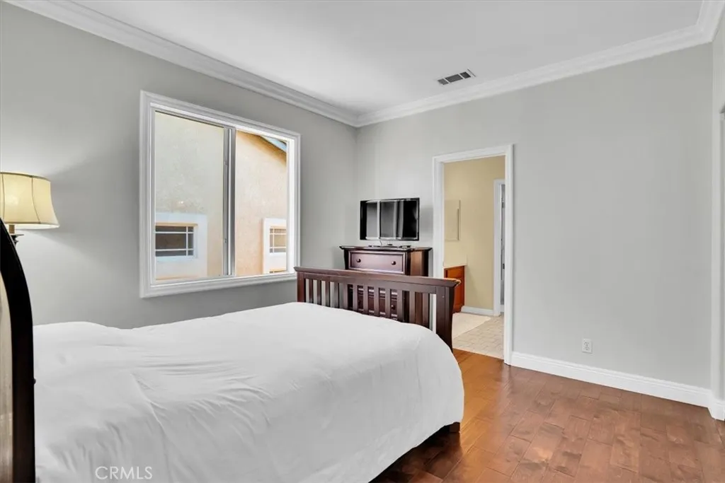 2125 Ridgeview Terrace Drive, Signal Hill, California 90755 home-pic-43