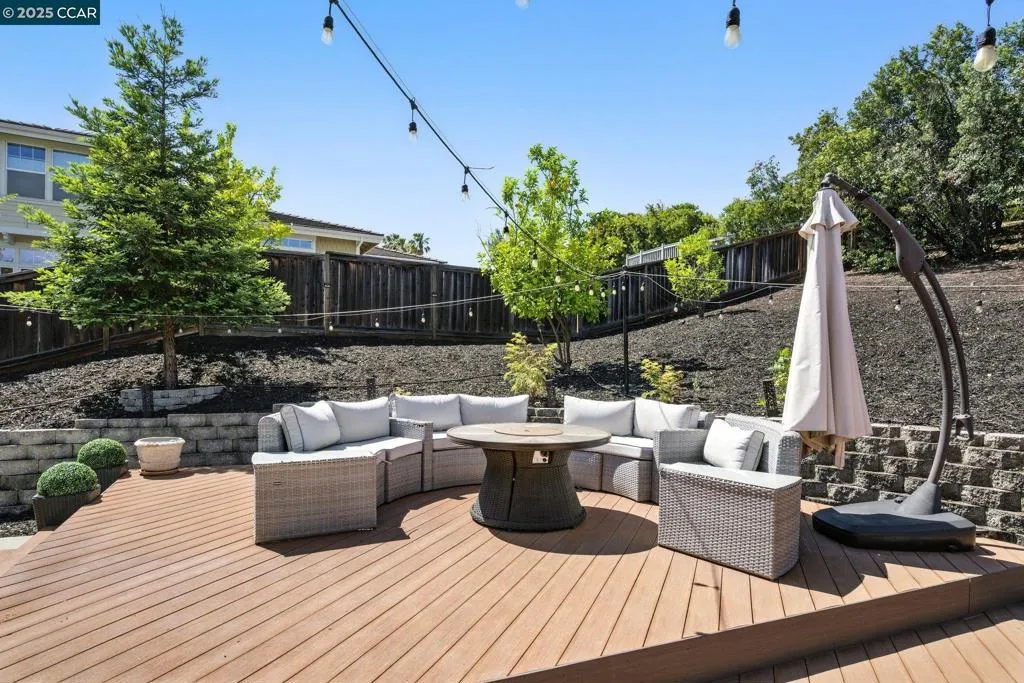 4362 Lynn Dr, Concord, California 94518 home-pic-43
