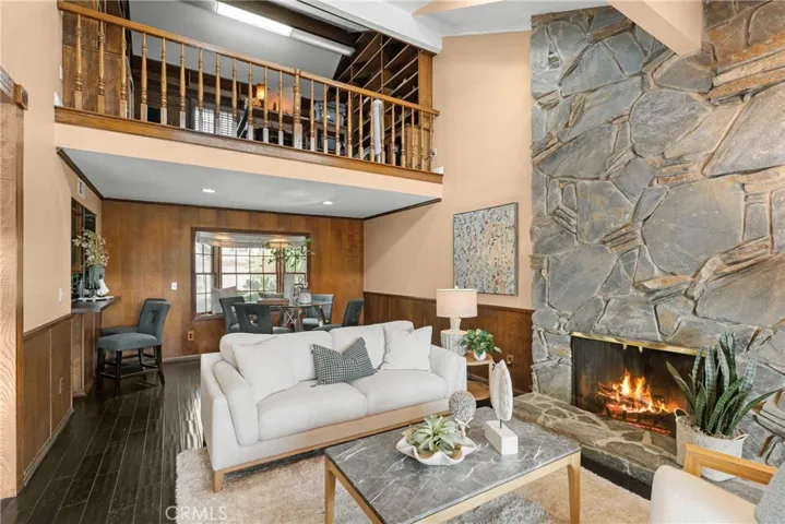 3562 Venture Drive, Huntington Beach, California 92649