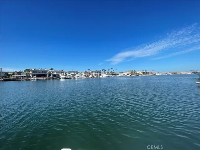 3562 Venture Drive, Huntington Beach, California 92649