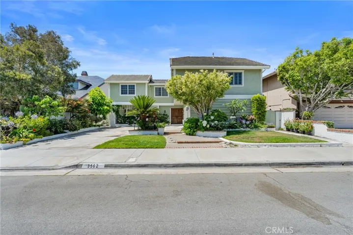 3562 Venture Drive, Huntington Beach, California 92649