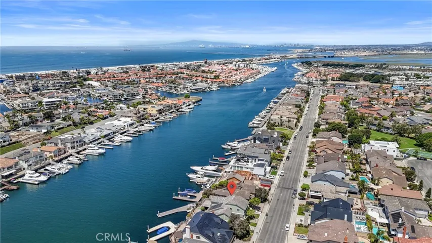 3562 Venture Drive, Huntington Beach, California 92649