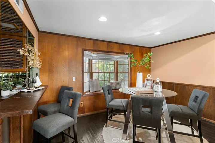 3562 Venture Drive, Huntington Beach, California 92649