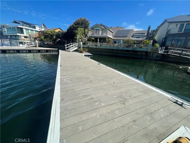 3562 Venture Drive, Huntington Beach, California 92649