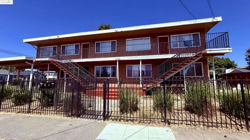 10100 Walnut, Oakland, California 94603