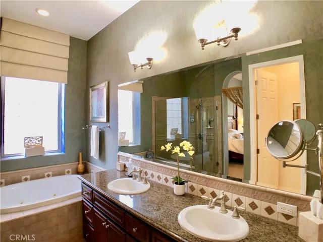 80937 Via Puerta Azul, La Quinta, California 92253