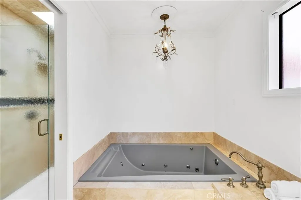 210 W Avenida Gaviota, San Clemente, California 92672 home-pic-27