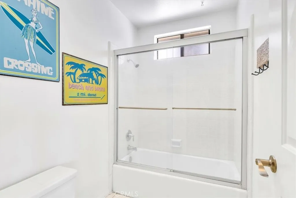 210 W Avenida Gaviota, San Clemente, California 92672 home-pic-39