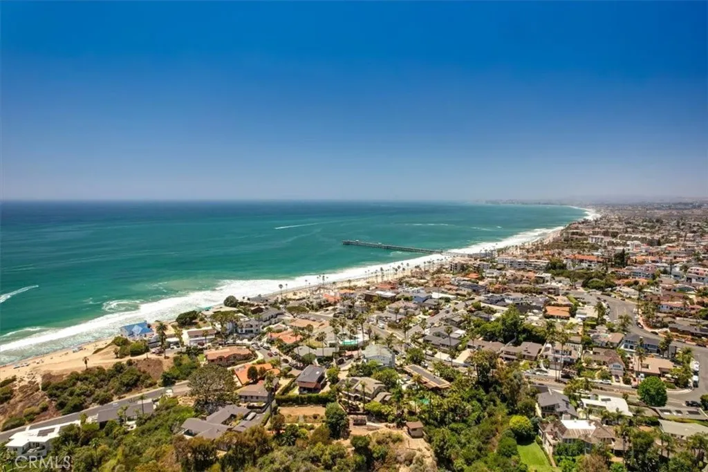 210 W Avenida Gaviota, San Clemente, California 92672 home-pic-58