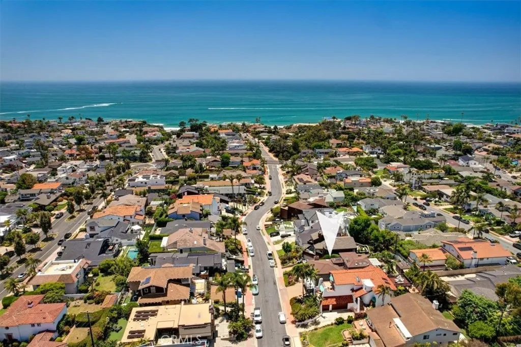 210 W Avenida Gaviota, San Clemente, California 92672 home-pic-53