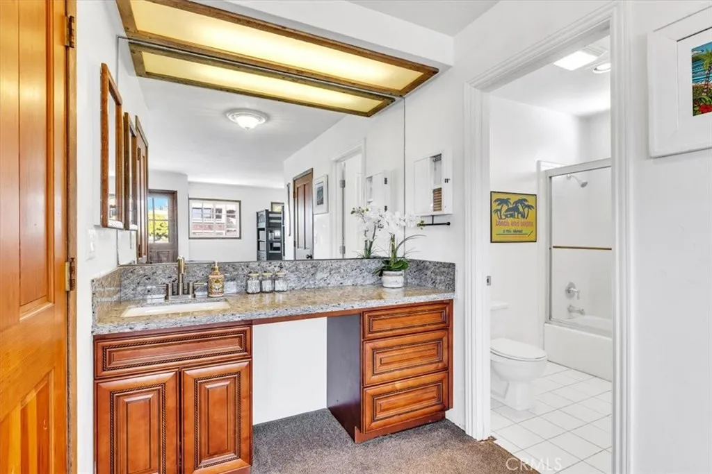 210 W Avenida Gaviota, San Clemente, California 92672 home-pic-40