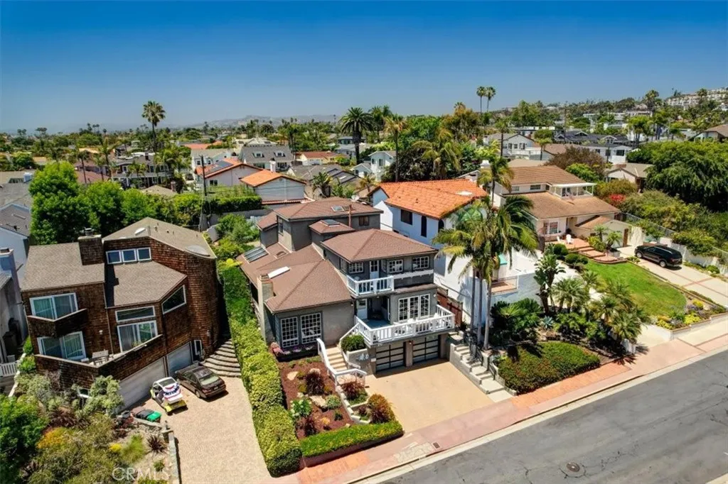 210 W Avenida Gaviota, San Clemente, California 92672 home-pic-57