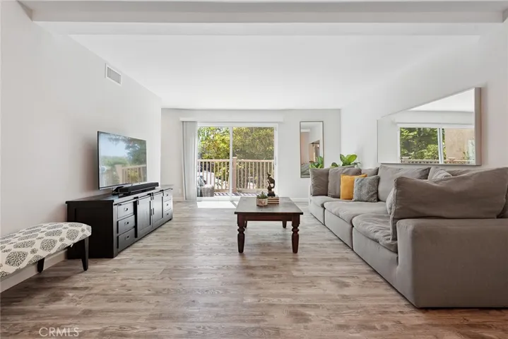 23391 Park Sorrento 63, Calabasas, California 91302
