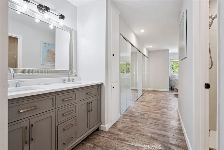23391 Park Sorrento 63, Calabasas, California 91302