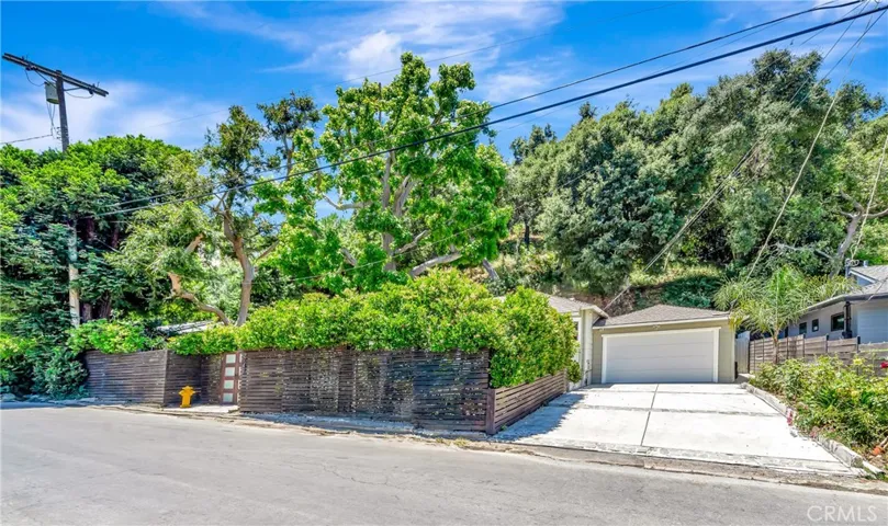 3743 Goodland Avenue, Studio City, California 91604