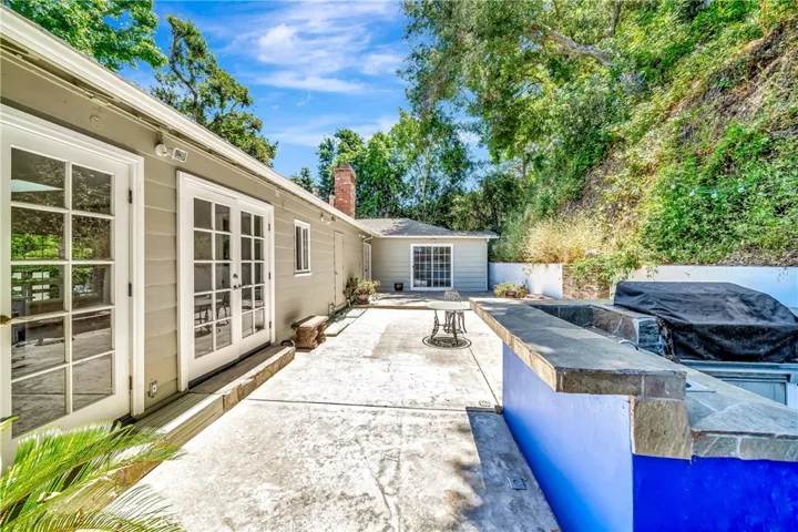 3743 Goodland Avenue, Studio City, California 91604