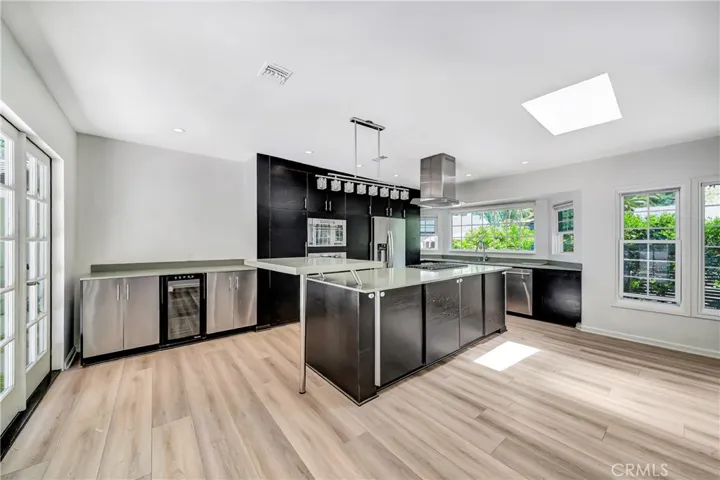 3743 Goodland Avenue, Studio City, California 91604
