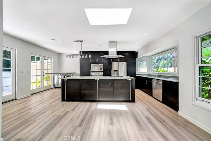 3743 Goodland Avenue, Studio City, California 91604