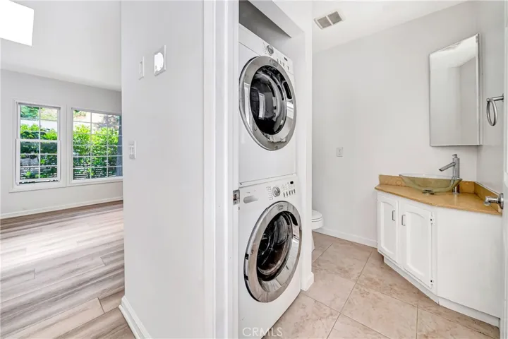 3743 Goodland Avenue, Studio City, California 91604