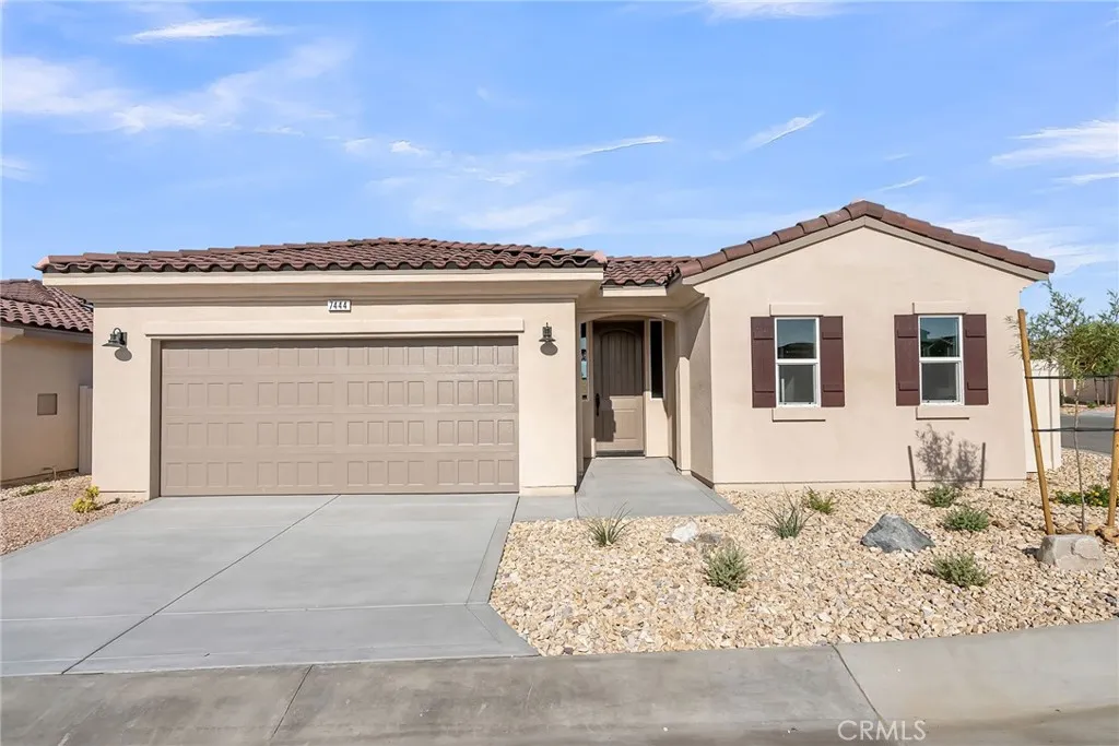 7444 Desert Sky Drive, Yucca Valley, California 92284 home-pic-37