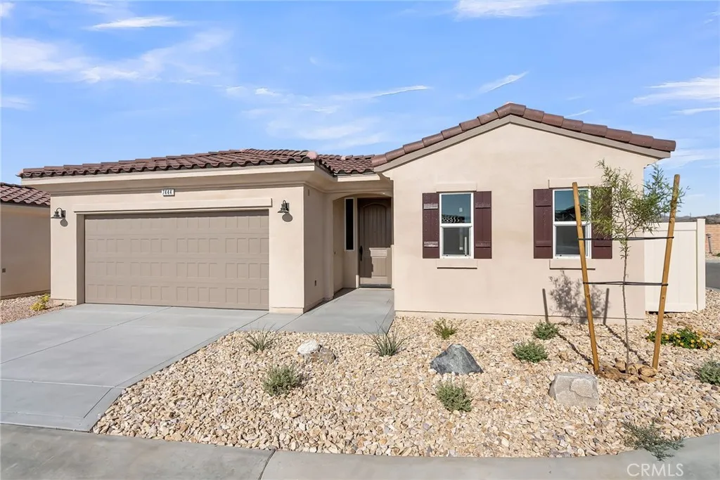 7444 Desert Sky Drive, Yucca Valley, California 92284 home-pic-39