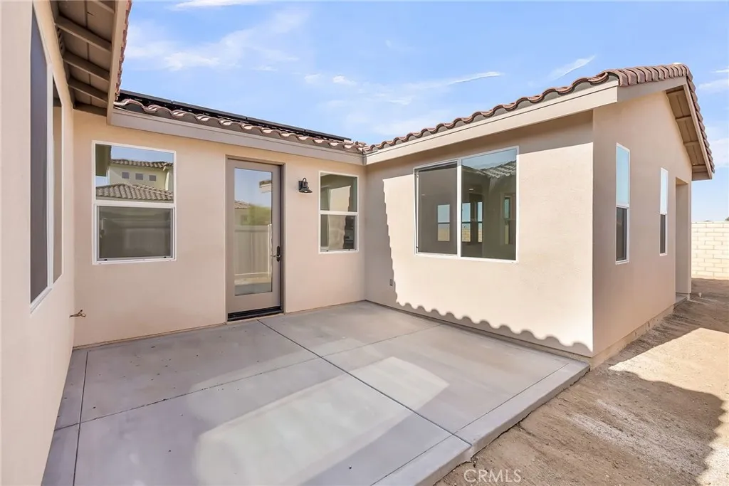 7444 Desert Sky Drive, Yucca Valley, California 92284 home-pic-35