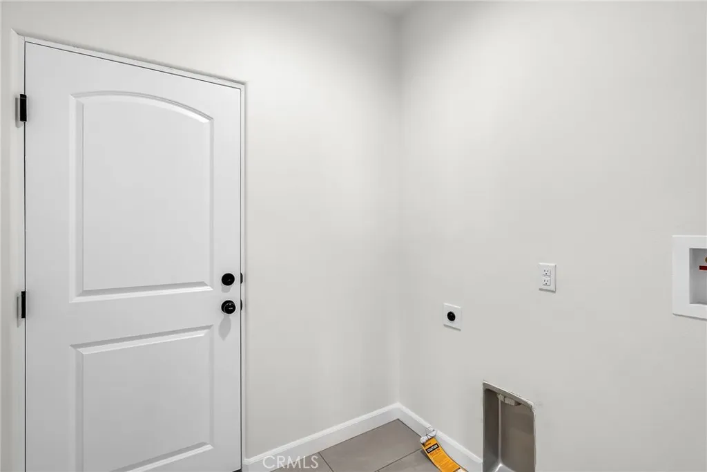 7444 Desert Sky Drive, Yucca Valley, California 92284 home-pic-26