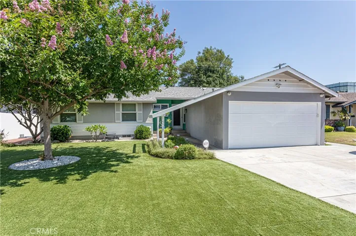 15713 Tuba Street, North Hills, California 91343