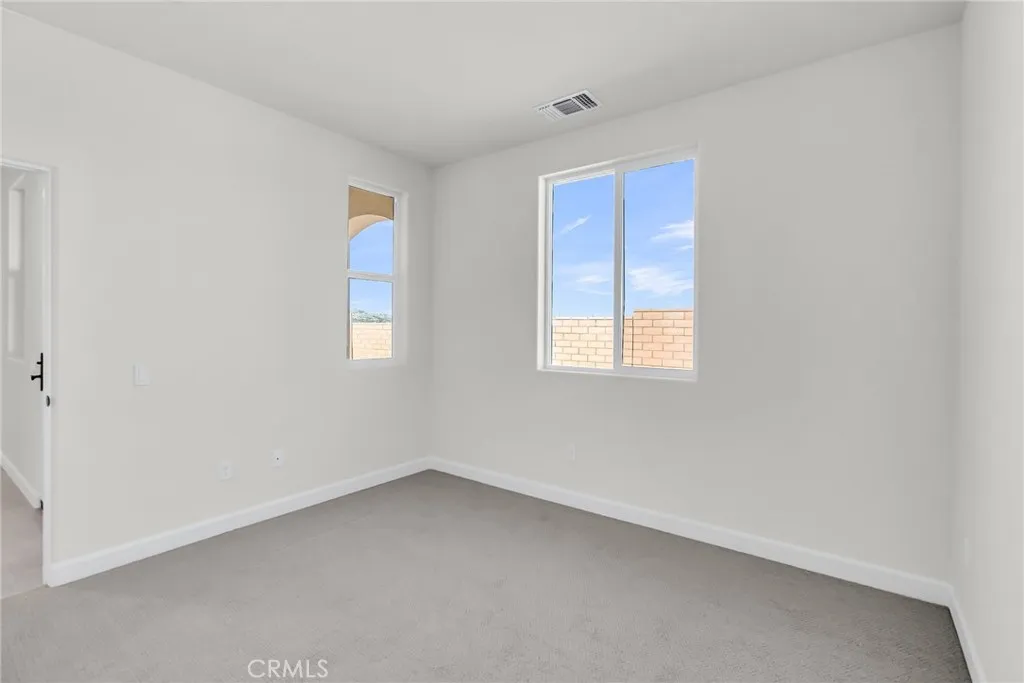 7432 Desert Sky Drive, Yucca Valley, California 92284 home-pic-24