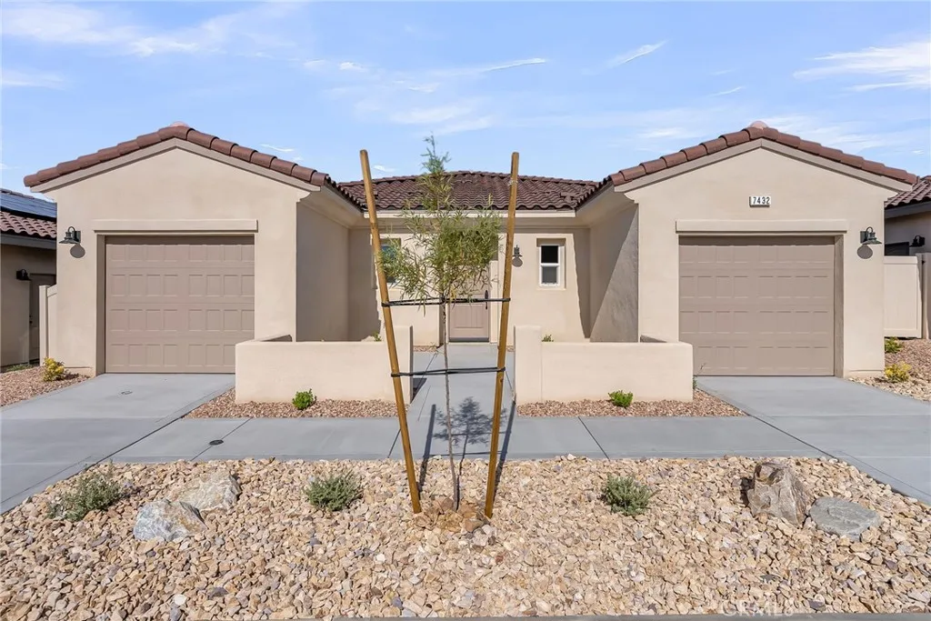7432 Desert Sky Drive, Yucca Valley, California 92284 home-pic-34