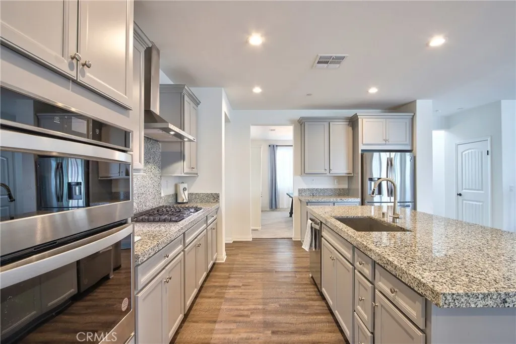 33022 Clairette Court, Winchester, California 92596 home-pic-4