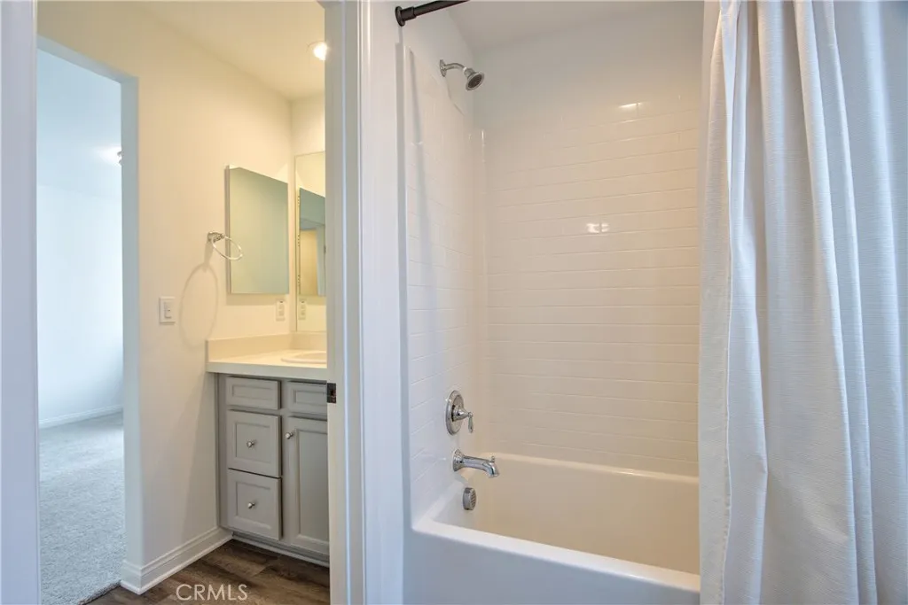 33022 Clairette Court, Winchester, California 92596 home-pic-40