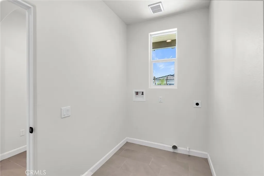 7420 Desert Sky Drive, Yucca Valley, California 92284 home-pic-24